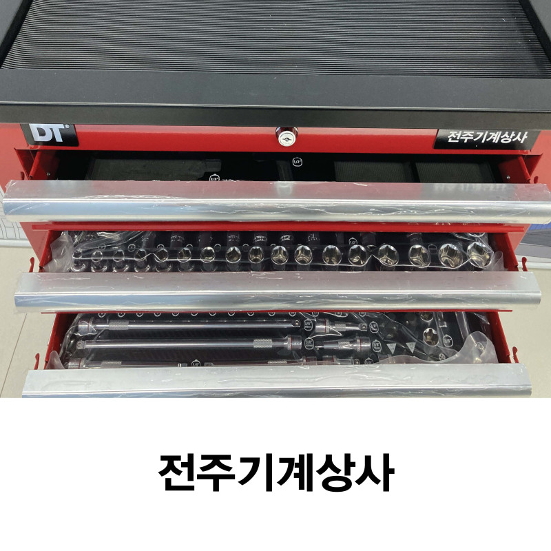 fd1854562a0124f4f8a4f47cff250f7f_1764144320_6337.jpg fd1854562a0124f4f8a4f47cff250f7f_1764144320_6337.jpg