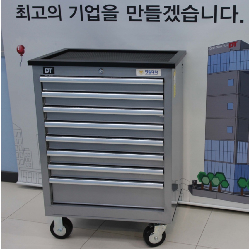 6e55e17756e08eb2707374da0f946252_1765948292_9911.jpg 6e55e17756e08eb2707374da0f946252_1765948292_9911.jpg